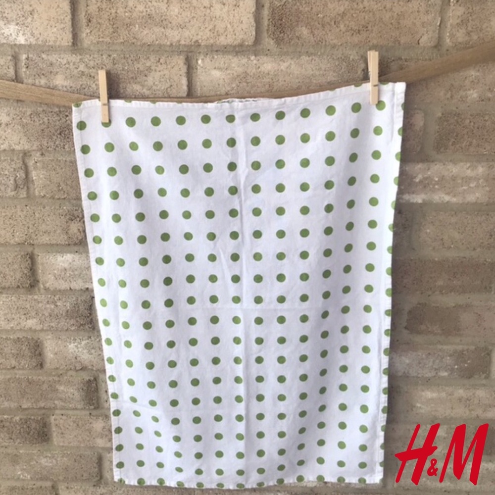 H&M Dot Tea Towel